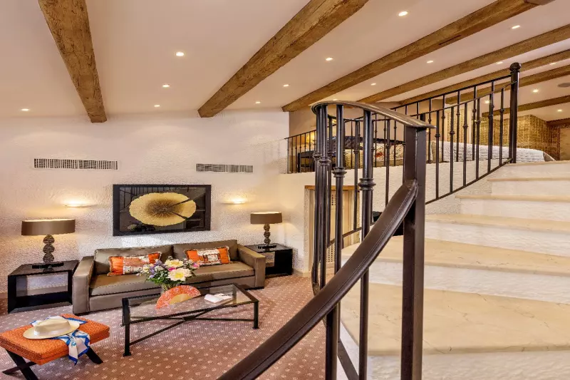 Signature Duplex Room