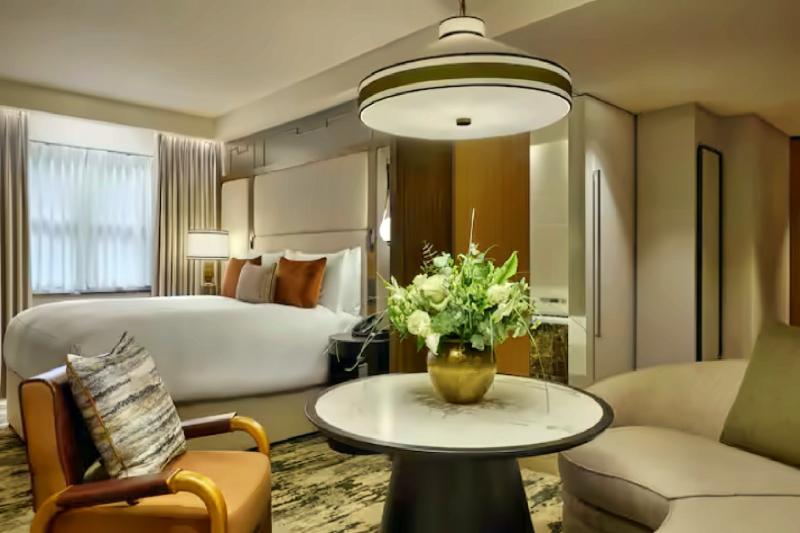 Club Executive Family Room