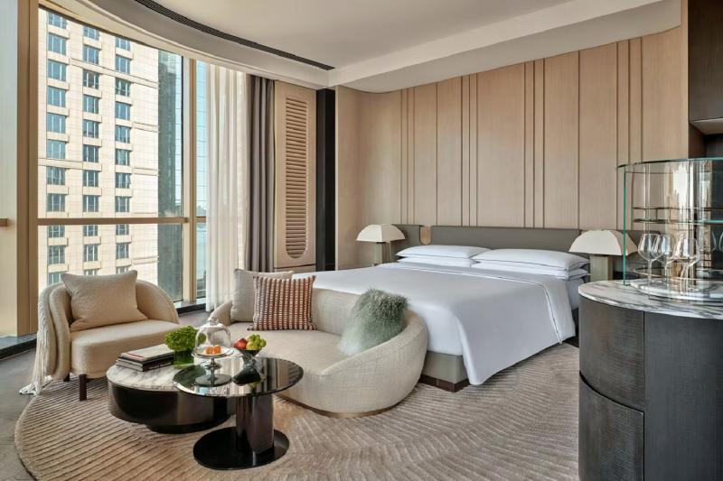Penthouse Suite