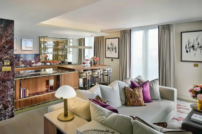 2 Bedroom Mayfair Suite