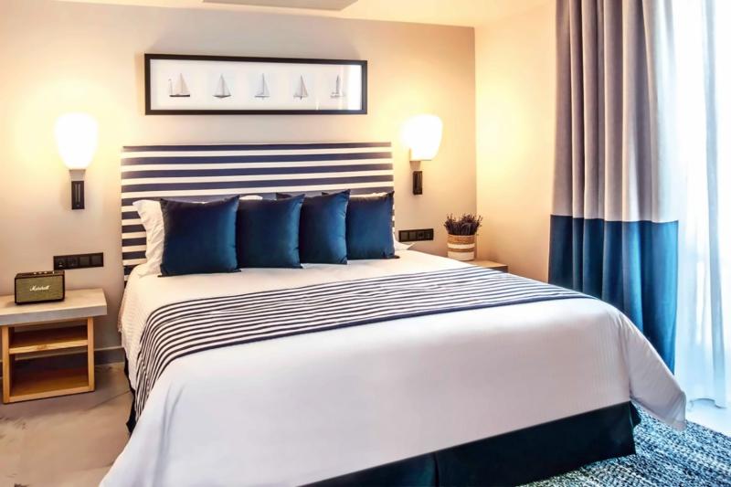 Island Suite