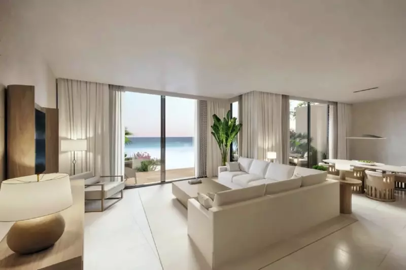 Reef Seafront Pool Suite