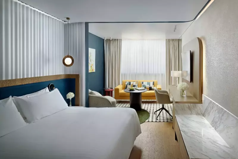 Classic City View Room