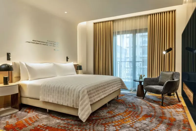 2 Bedroom Adventurer Suite