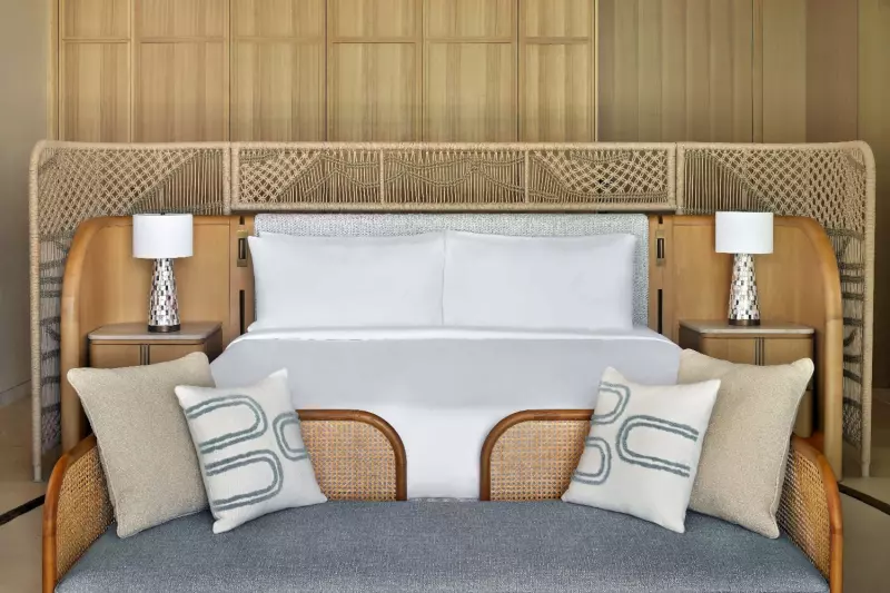 Classic Beachfront Room 