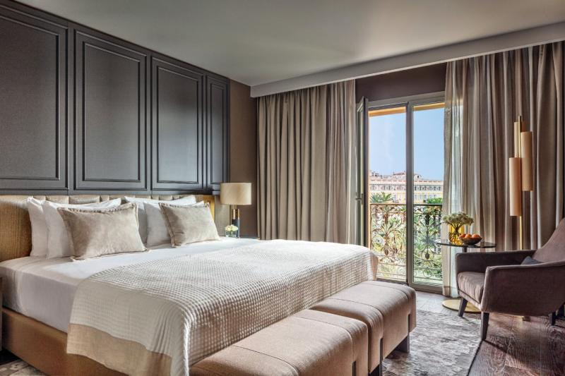 Grand Premium Sea View Balcony Room