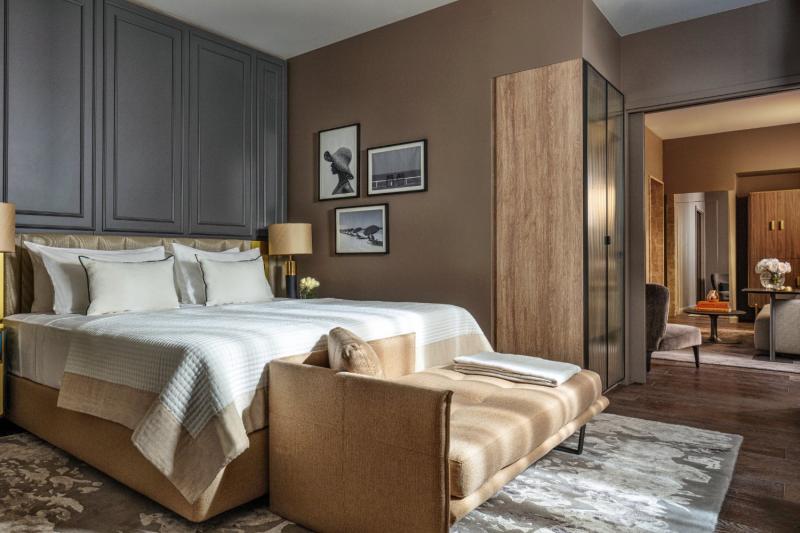 Sea View Balcony Suite