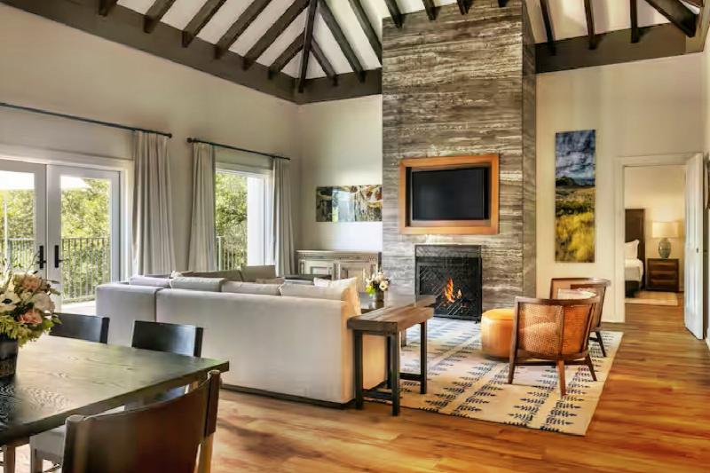 Villa Briscoe Suite