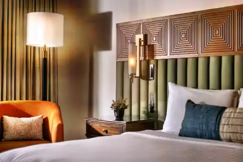 Seven City View Adult Only Room