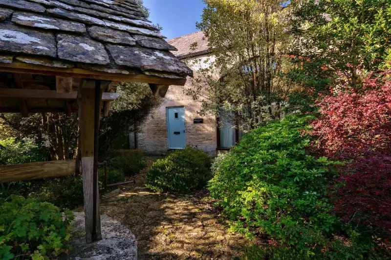 3 Bedroom Manor Cottage