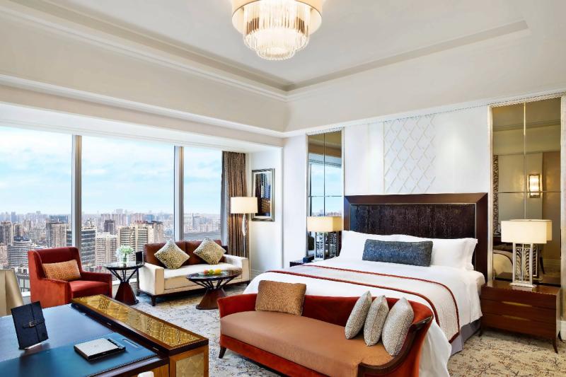 Downtown View Room
