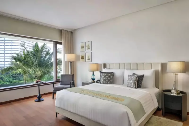 Premier City View Room