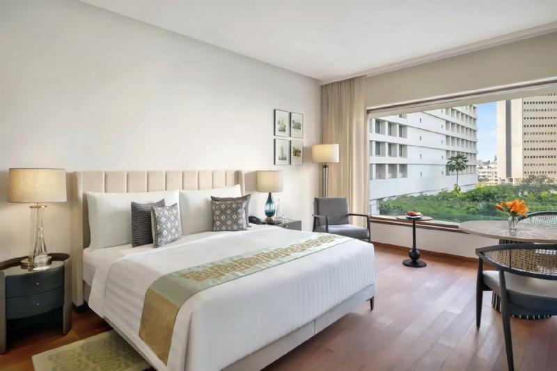 Premier City View Room
