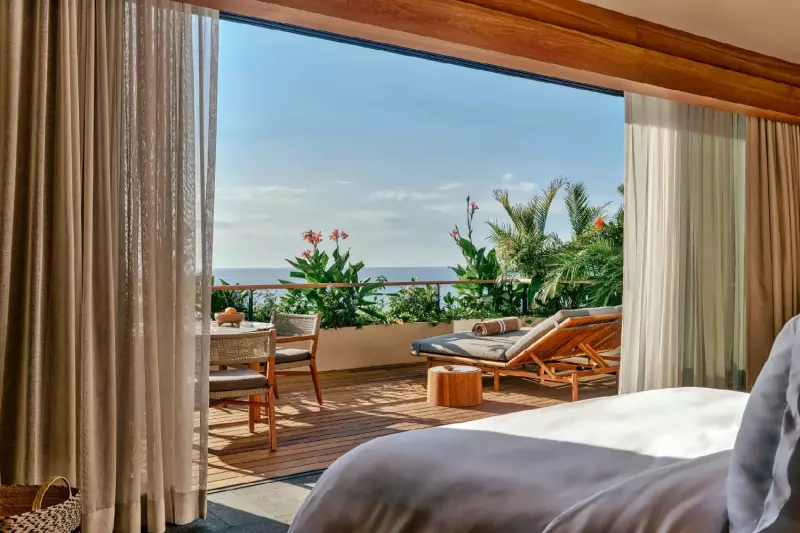 3 Bedroom Panoramic Sunset Oceanfront Villa