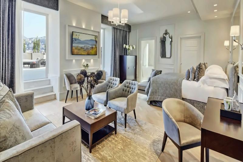 Imperial Suite 