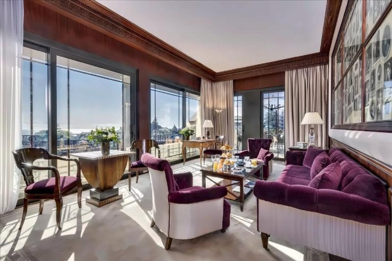 2 Bedroom Sea View Terrace Suite