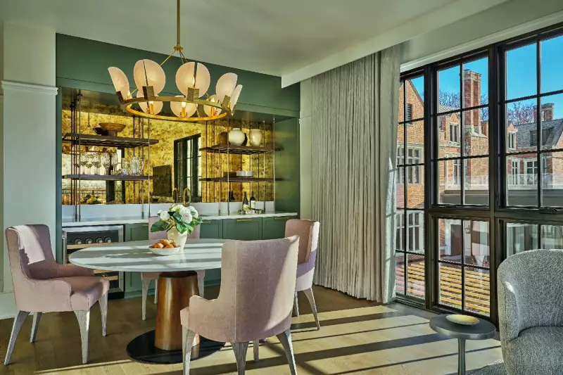 Somerset Suite