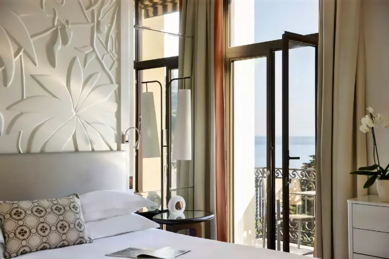 Historic Building Deluxe Sea & Garden View Room