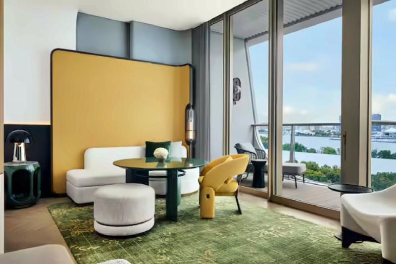 Deluxe River View Room