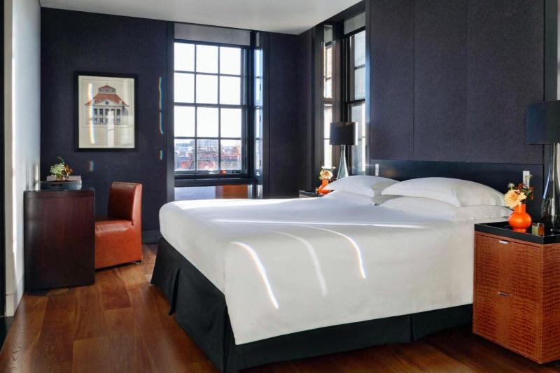 Mayfair Suite
