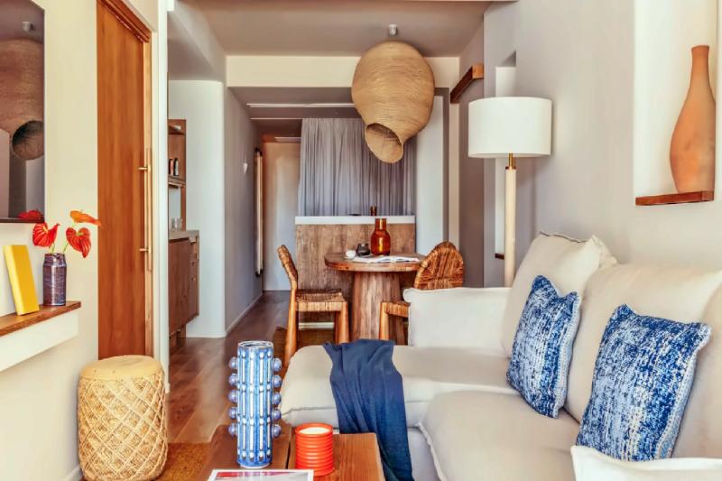 2 Bedroom Exclusive Me Plus Connected Suites