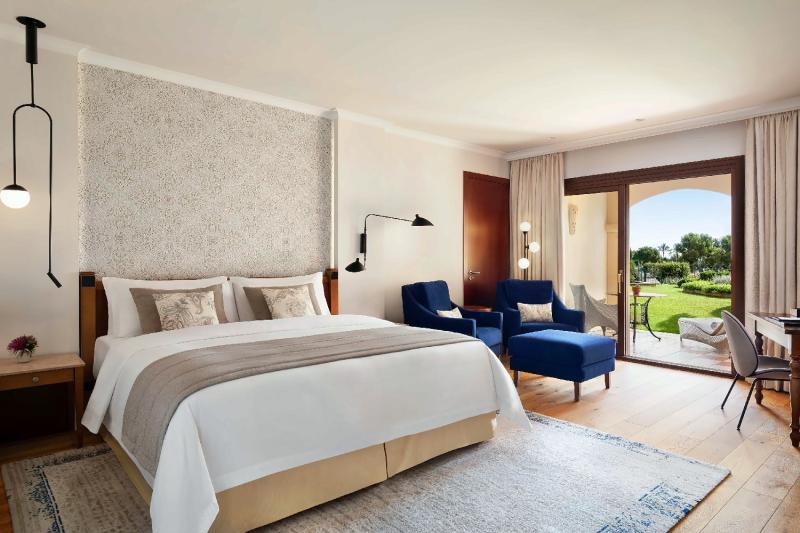 Grand Deluxe Garden Access Room