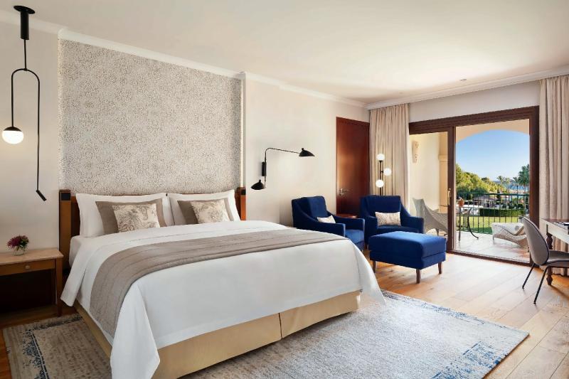 Grand Deluxe Sea View Room