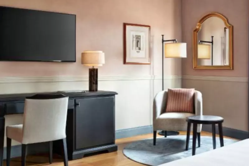 Signature Deluxe Room