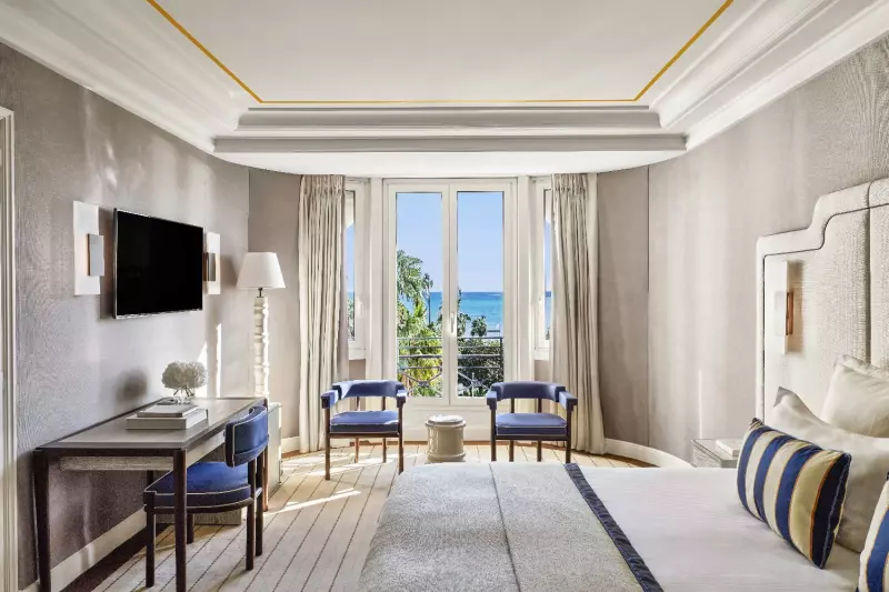 Prestige Sea View Room