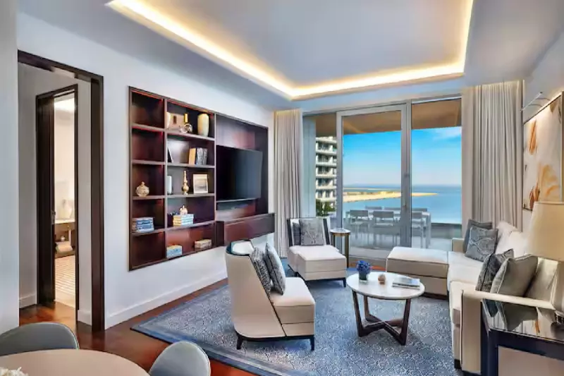3 Bedroom Sea View Residence