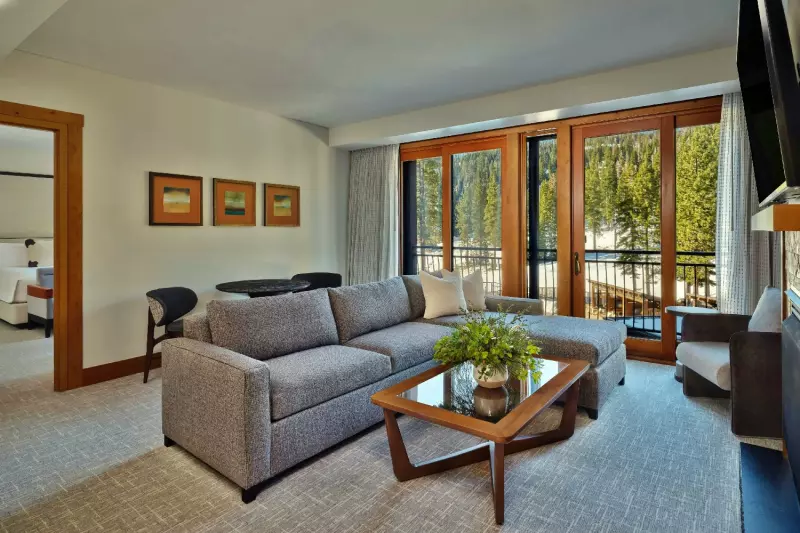 1 Bedroom Suite
