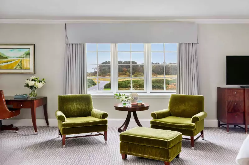 Deluxe  Land View Suite
