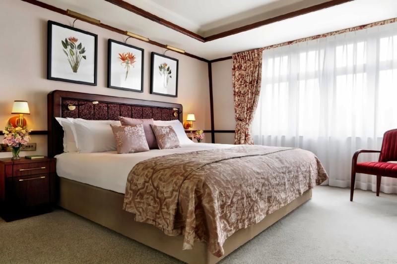 Main House Deluxe Room 