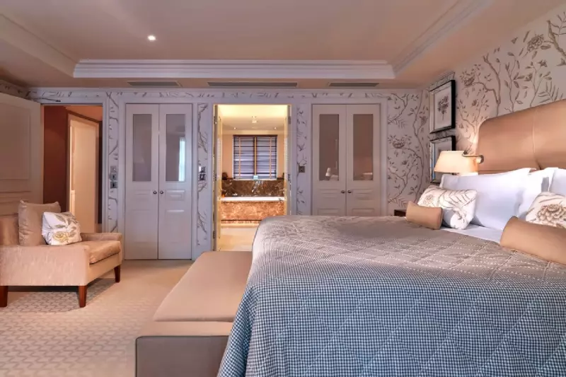 Mews Master Suite