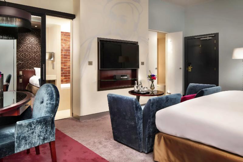 Luxury Room