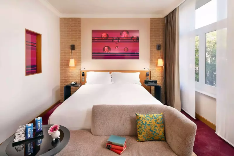 2 Bedroom Family Room