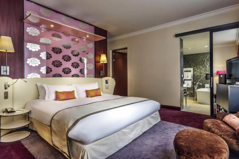 2 Bedroom Imperial Suite
