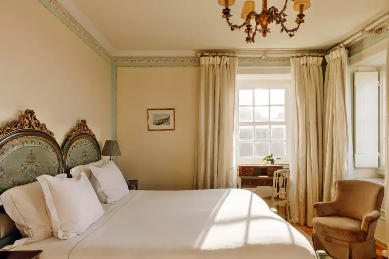 Prestige Room