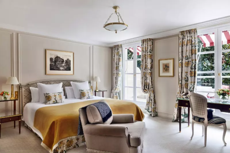 Deluxe Garden View Balcony Room