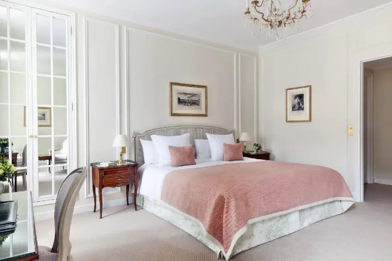 Deluxe Garden View Room