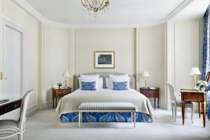 Prestige Room