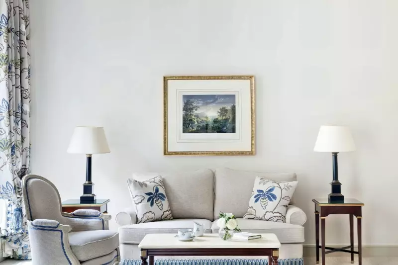 Prestige Room