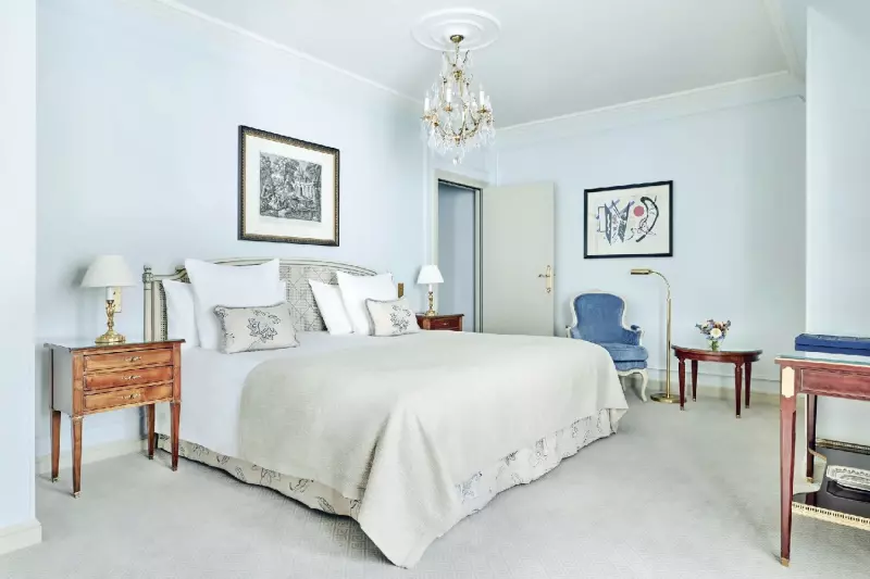 Prestige Balcony Room
