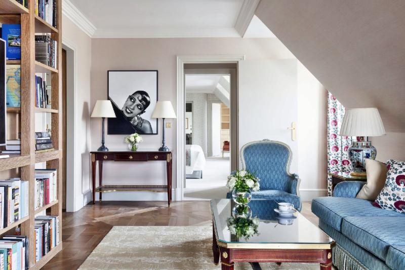 1925 Eiffel Tower View Suite
