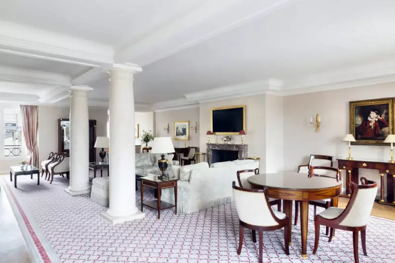 Penthouse Suite