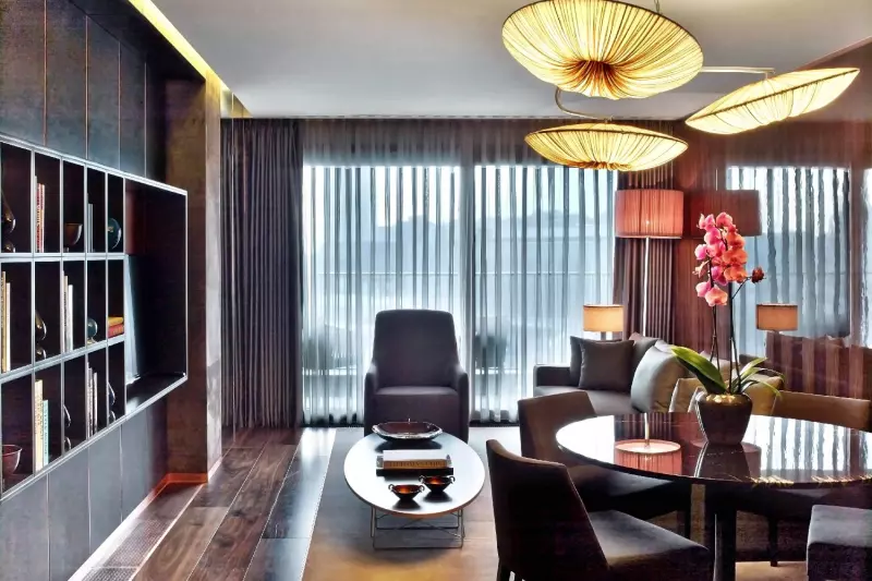 Caroline Astor Suite