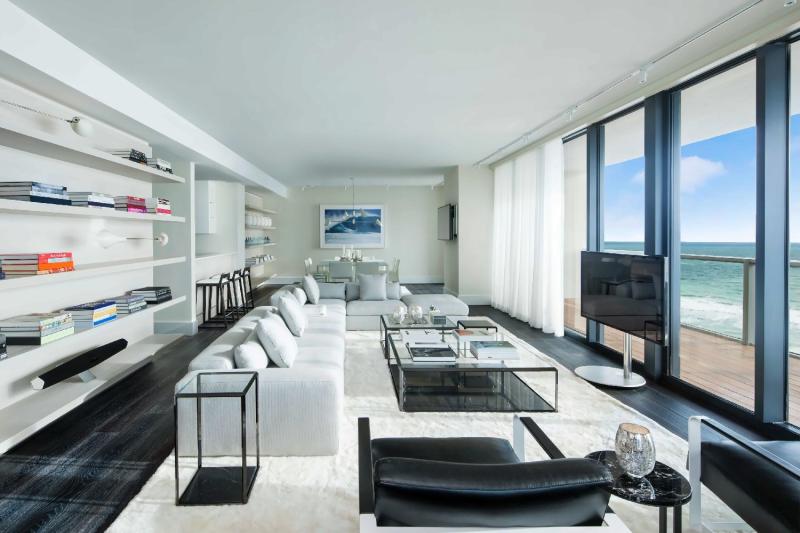 3 Bedroom Luxury Oceanfront Balcony Suite