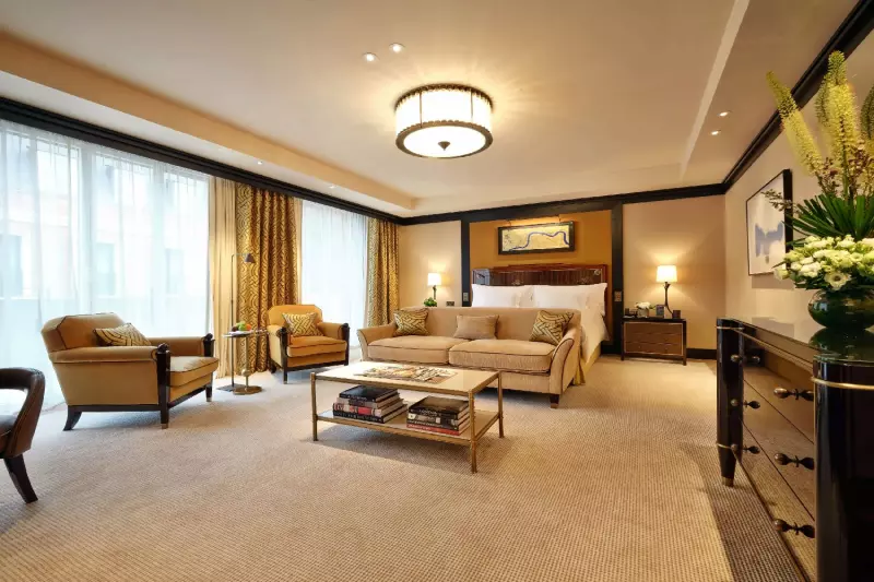 Premier Junior Terrace Suite 