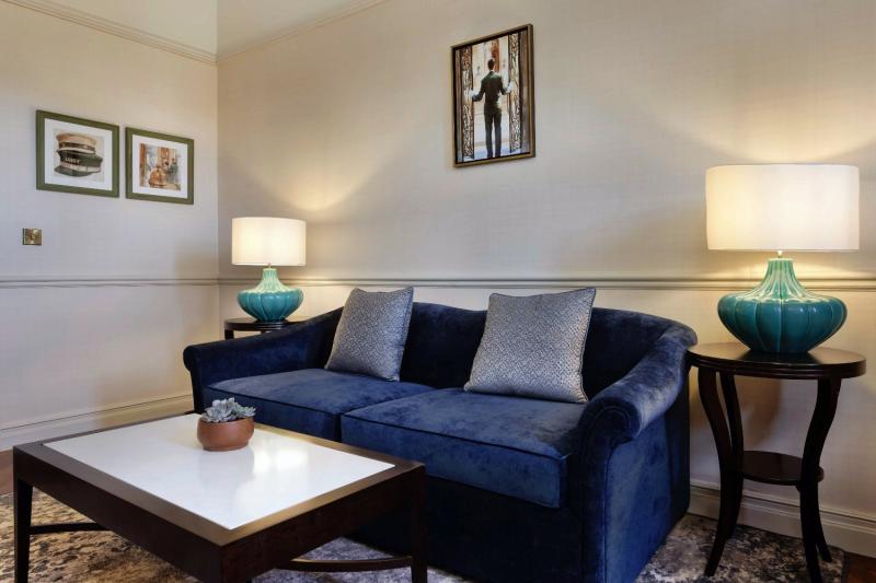 Billy Garioch Suite