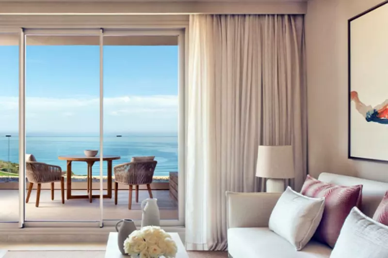 3 Bedroom Sea Front Suite